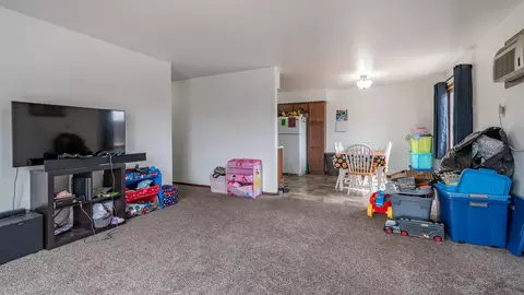 131 E Bismarck, Bismarck, ND 58504 photo 31