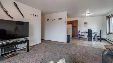 131 E Bismarck, Bismarck, ND 58504 photo 10