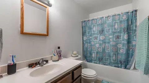 131 E Bismarck, Bismarck, ND 58504 photo 36