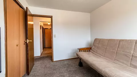 131 E Bismarck, Bismarck, ND 58504 photo 14