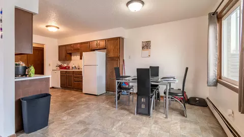 131 E Bismarck, Bismarck, ND 58504 photo 8