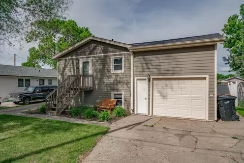610 S 12th St, Bismarck, ND 58504 photo 31