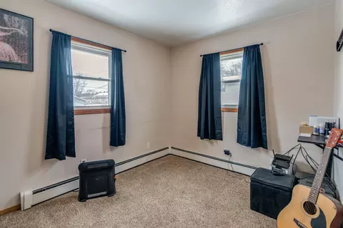 610 S 12th St, Bismarck, ND 58504 photo 11