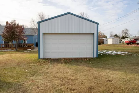 102 4th Ave NW, Elgin, ND 58533 photo 18