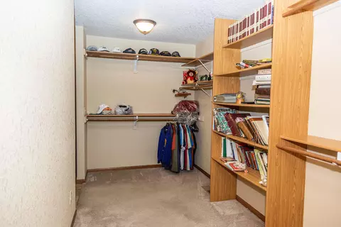 933 Baffin Loop, Bismarck, ND 58503 photo 16