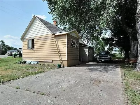 66 2nd Ave E, Flasher, ND 58535 photo 1