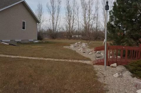 7800 Beacon Loop, Bismarck, ND 58501 photo 42
