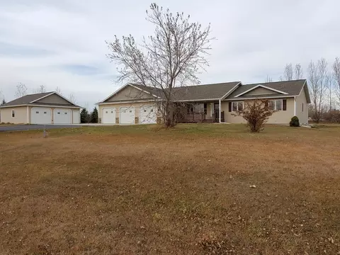7800 Beacon Loop, Bismarck, ND 58501 photo 1