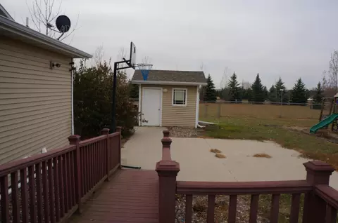 7800 Beacon Loop, Bismarck, ND 58501 photo 36