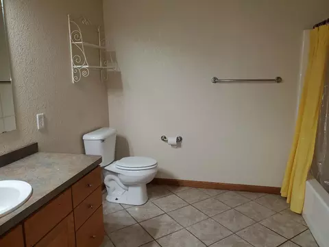 7800 Beacon Loop, Bismarck, ND 58501 photo 28