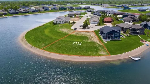 3724 Poseidon Loop, Bismarck, ND 58504 photo 10