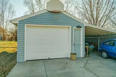 1931 E Ave E, Bismarck, ND 58501 photo 33