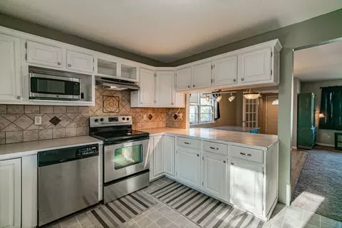1931 E Ave E, Bismarck, ND 58501 photo 5