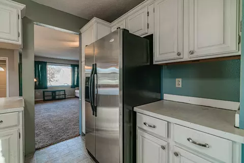 1931 E Ave E, Bismarck, ND 58501 photo 6