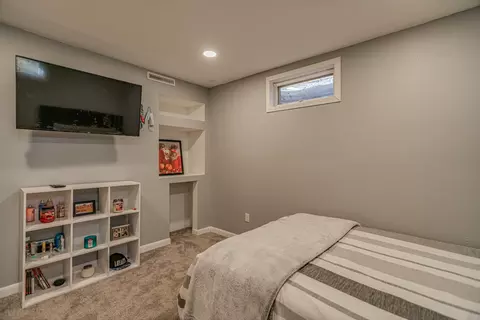 1808 Sunset Dr, Mandan, ND 58554 photo 37