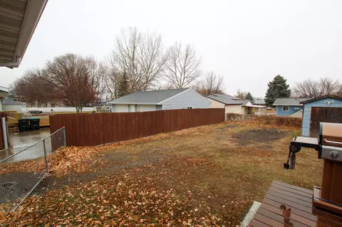 72 Custer Dr, Lincoln, ND 58504 photo 37