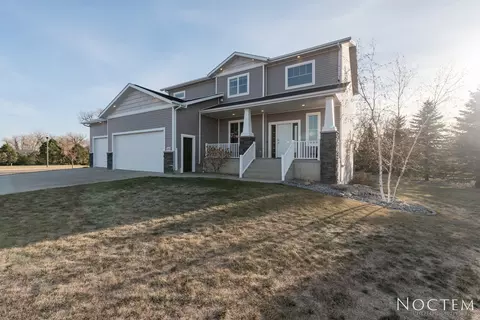 4000 Daniel St, Bismarck, ND 58504 photo 6