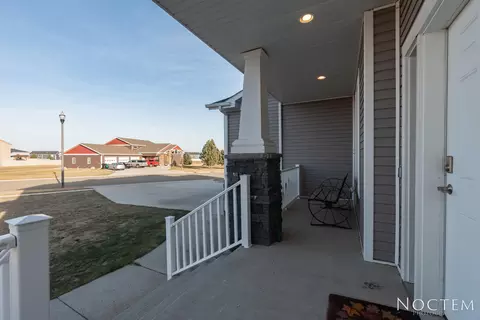 4000 Daniel St, Bismarck, ND 58504 photo 14