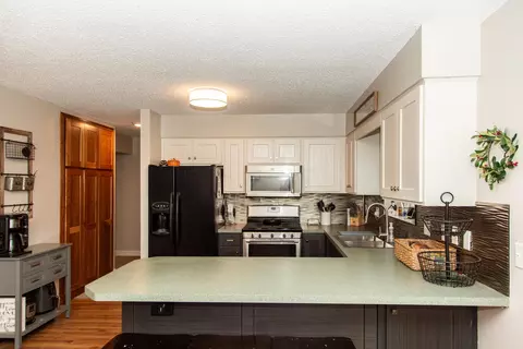 239 Laredo Dr, Bismarck, ND 58504 photo 12