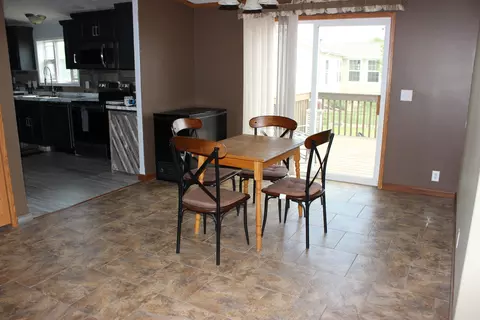 3905 Glendale Dr, Bismarck, ND 58503 photo 7