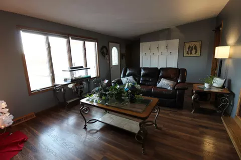 1800 E Divide Ave, Bismarck, ND 58501 photo 2