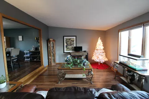 1800 E Divide Ave, Bismarck, ND 58501 photo 3