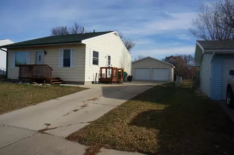 723 S 10th St, Bismarck, ND 58504 photo 53
