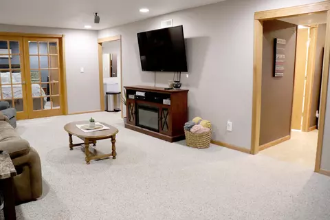 723 S 10th St, Bismarck, ND 58504 photo 10