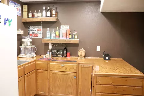 723 S 10th St, Bismarck, ND 58504 photo 16
