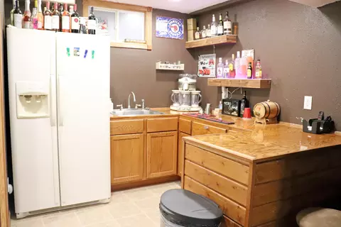 723 S 10th St, Bismarck, ND 58504 photo 15