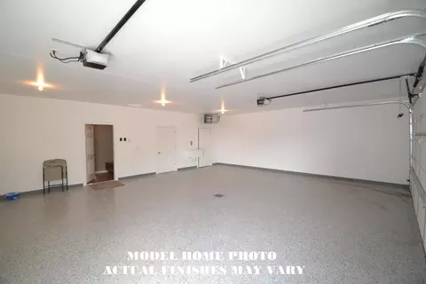 236 Colt Loop, Bismarck, ND 58503 photo 15