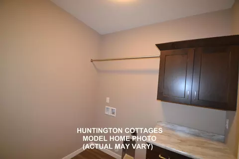 236 Colt Loop, Bismarck, ND 58503 photo 11