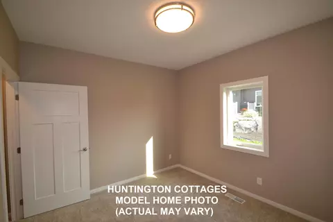 236 Colt Loop, Bismarck, ND 58503 photo 13