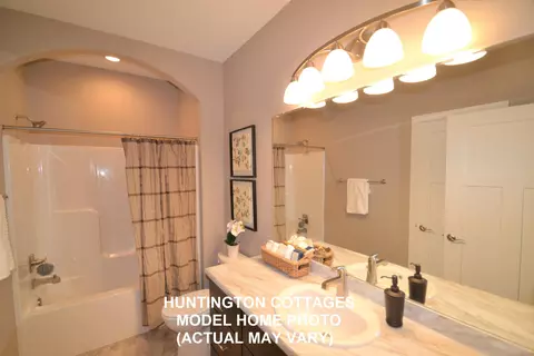 236 Colt Loop, Bismarck, ND 58503 photo 8