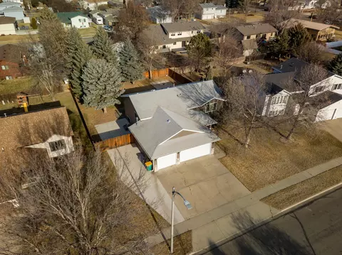 206 Stuttgart Dr, Bismarck, ND 58504 photo 30