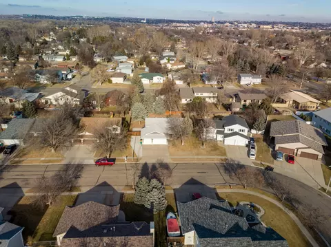 206 Stuttgart Dr, Bismarck, ND 58504 photo 34
