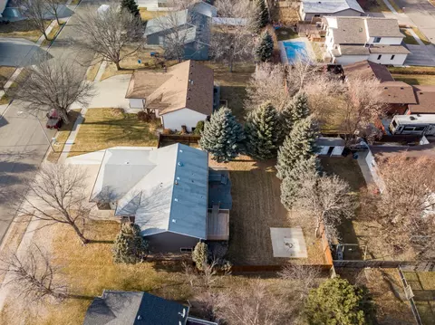 206 Stuttgart Dr, Bismarck, ND 58504 photo 29