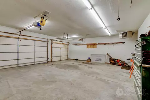 206 Stuttgart Dr, Bismarck, ND 58504 photo 41