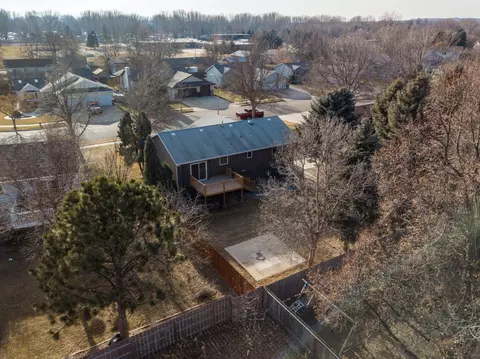 206 Stuttgart Dr, Bismarck, ND 58504 photo 25