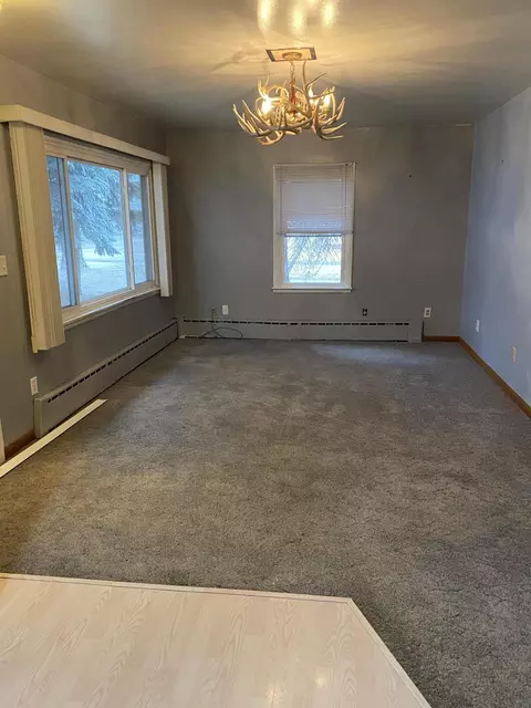 105 2nd Ave SE, Moffit, ND 58560 photo 2
