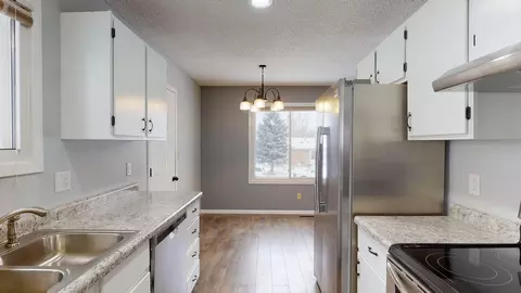 27 Mcdougall Dr, Lincoln, ND 58504 photo 9