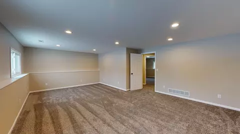 27 Mcdougall Dr, Lincoln, ND 58504 photo 24