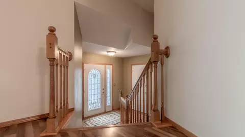 2205 9th Ave SE, Mandan, ND 58554 photo 4