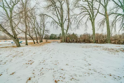 15 2nd St NE, Moffit, ND 58560 photo 35