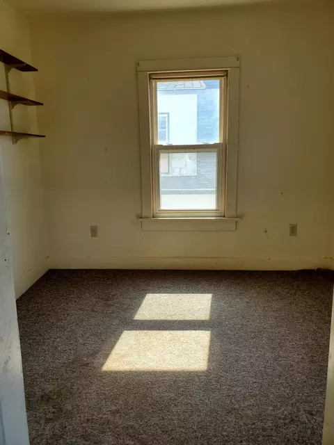 110 7th Ave NW, Mandan, ND 58554 photo 13