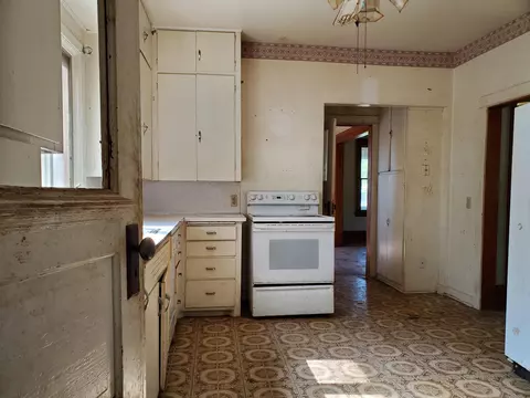 110 7th Ave NW, Mandan, ND 58554 photo 7