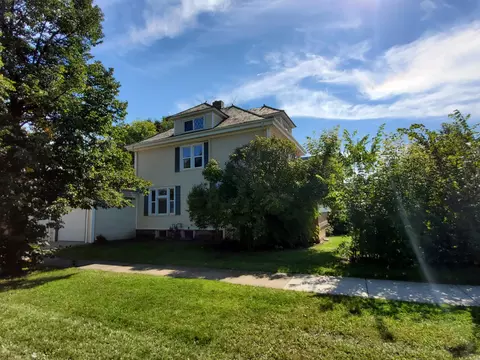 110 7th Ave NW, Mandan, ND 58554 photo 20