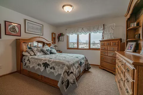 2019 Valley Dr, Bismarck, ND 58503 photo 28