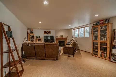 2019 Valley Dr, Bismarck, ND 58503 photo 46