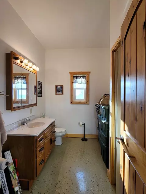 705 Hillview Circle Dr, Beulah, ND 58523 photo 48